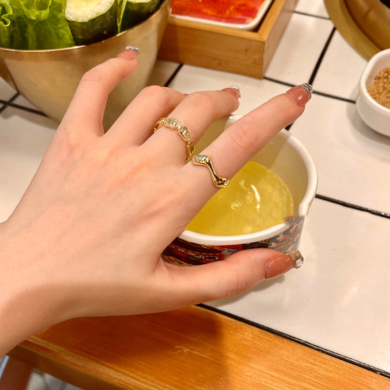 Graceful Pearl and Zircon Ring for Women