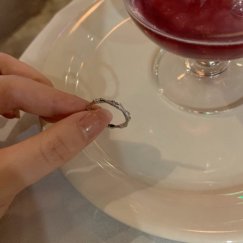 Graceful Pearl and Zircon Ring for Women